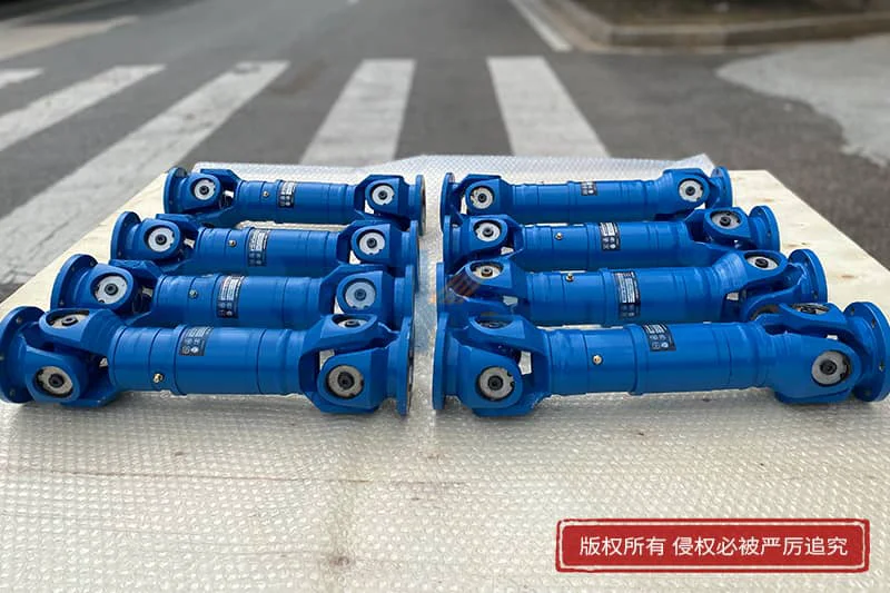 十字轴式万向联轴器,十字万向联轴器,Rokee十字万向联轴器许用转速,必威betway西汉姆联轴器生产厂家